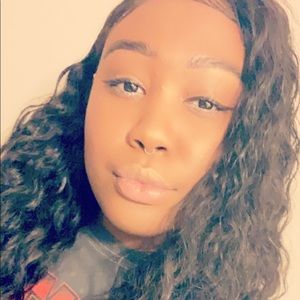 Meet your Posher, Jasmine